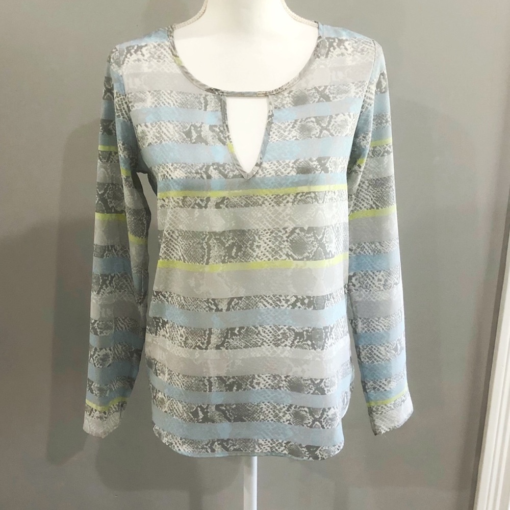 Renee C. Long sleeve Top